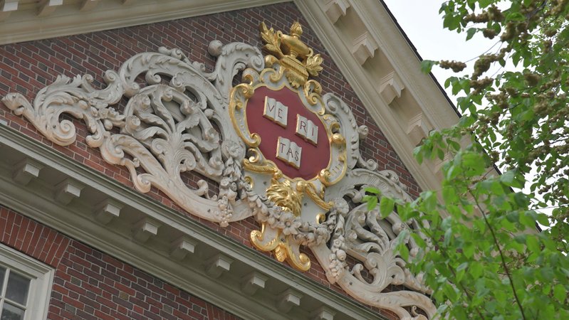 Welche Auswirkungen hat der Schritt auf deutsche Studierende? | Bild: BR24 Welche Auswirkungen hat der Schritt auf deutsche Studierende?