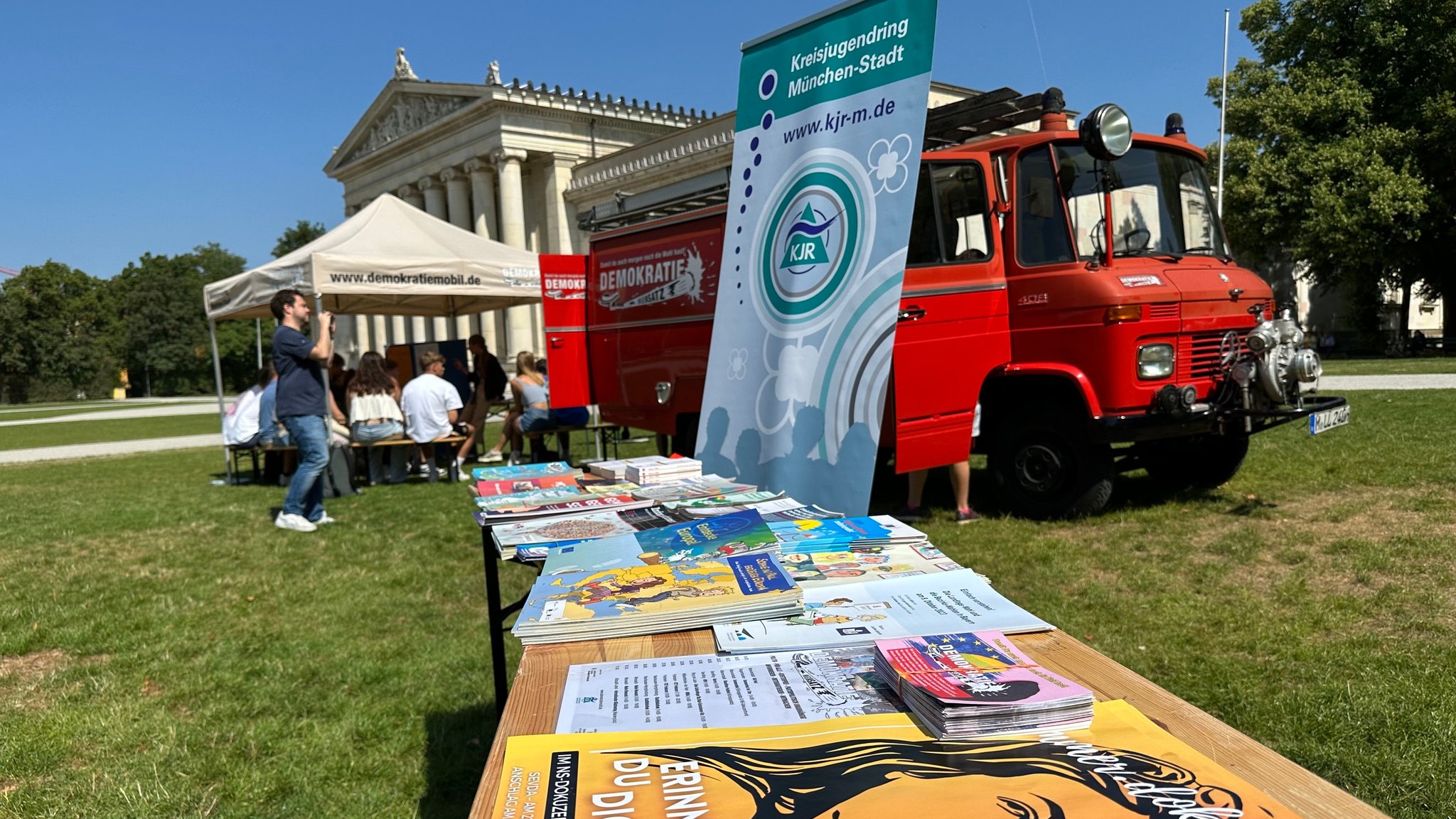 Stand beim diesjährigen Sommer.dok des Kreisjugendrings München-Stadt 