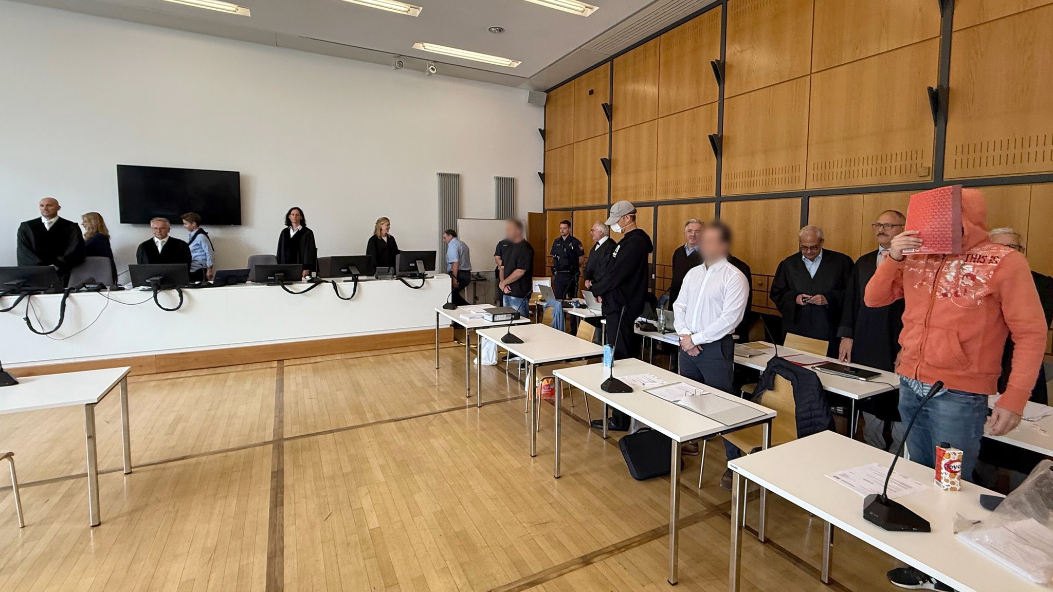 Kelten-Gold: Verteidiger fordern Freispruch für alle Angeklagten
