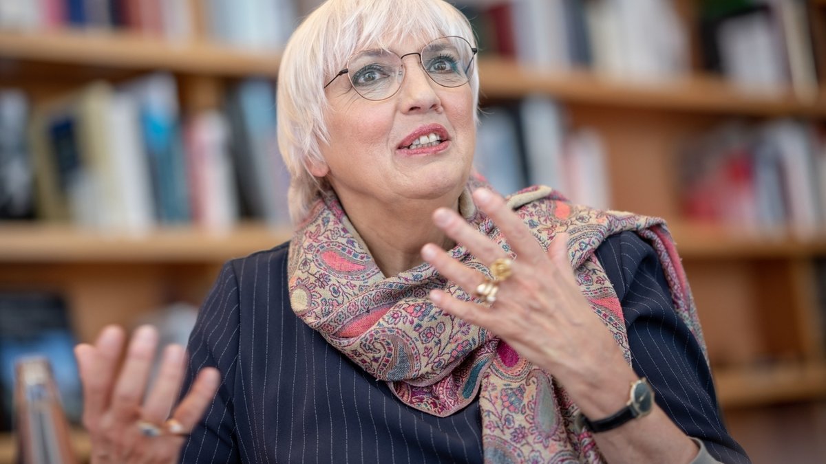 Claudia Roth: Kulturpass soll bei Erfolg erweitert werden