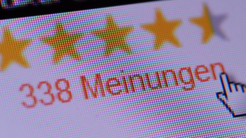 Ausschnitt aus einer Internetseite mit 338 Sterne-Bewertungen | Bild: picture alliance / Andrea Warnecke Ausschnitt aus einer Internetseite mit 338 Sterne-Bewertungen