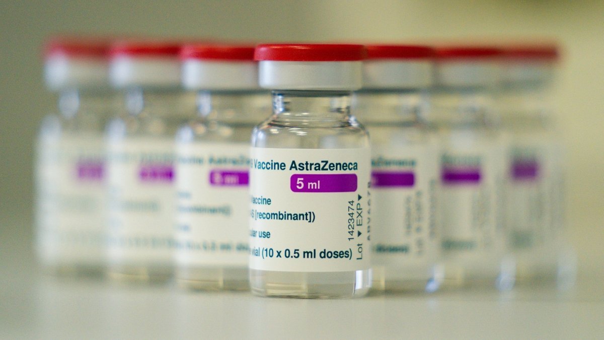 Impfstoff-Ampullen von Astrazeneca