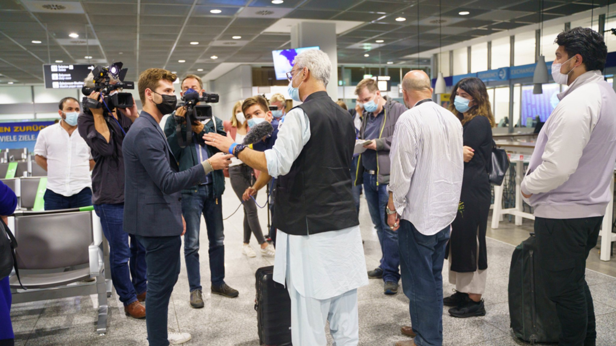 Ankunft Evakuierter aus Afghanistan am Frankfurter Flughafen (19.8.21)