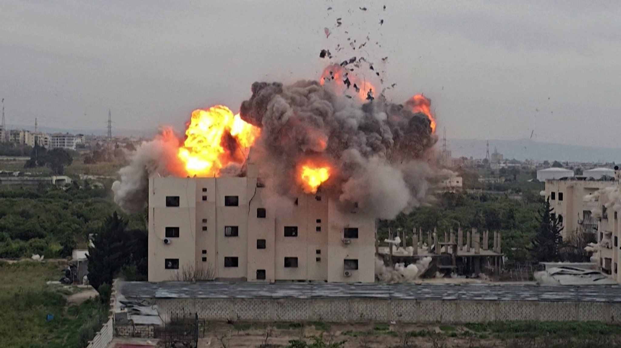 Israel und die USA attackieren weiter