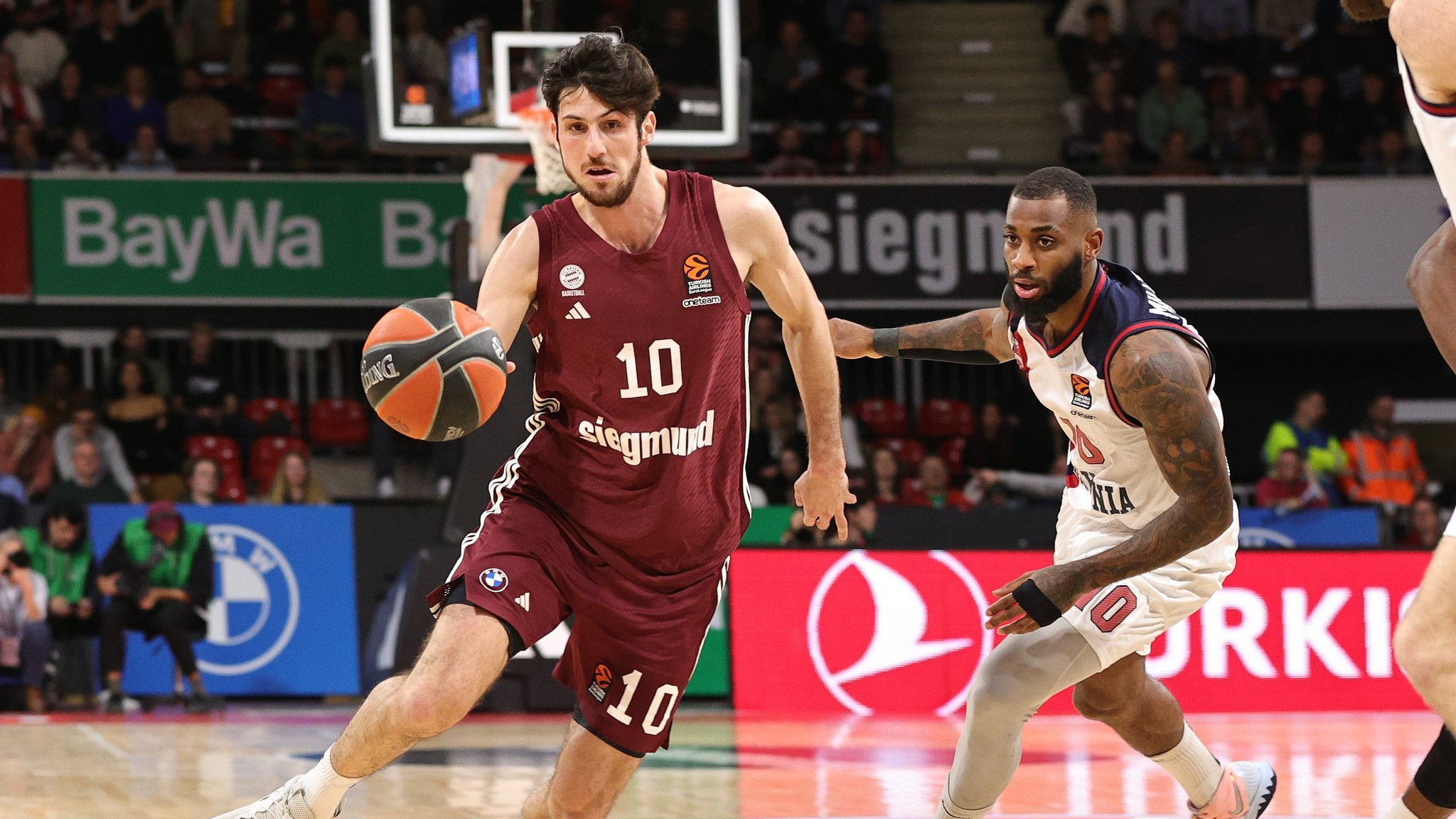 Spielszene FC Bayern Basketball - Baskonia Vitoria-Gasteiz