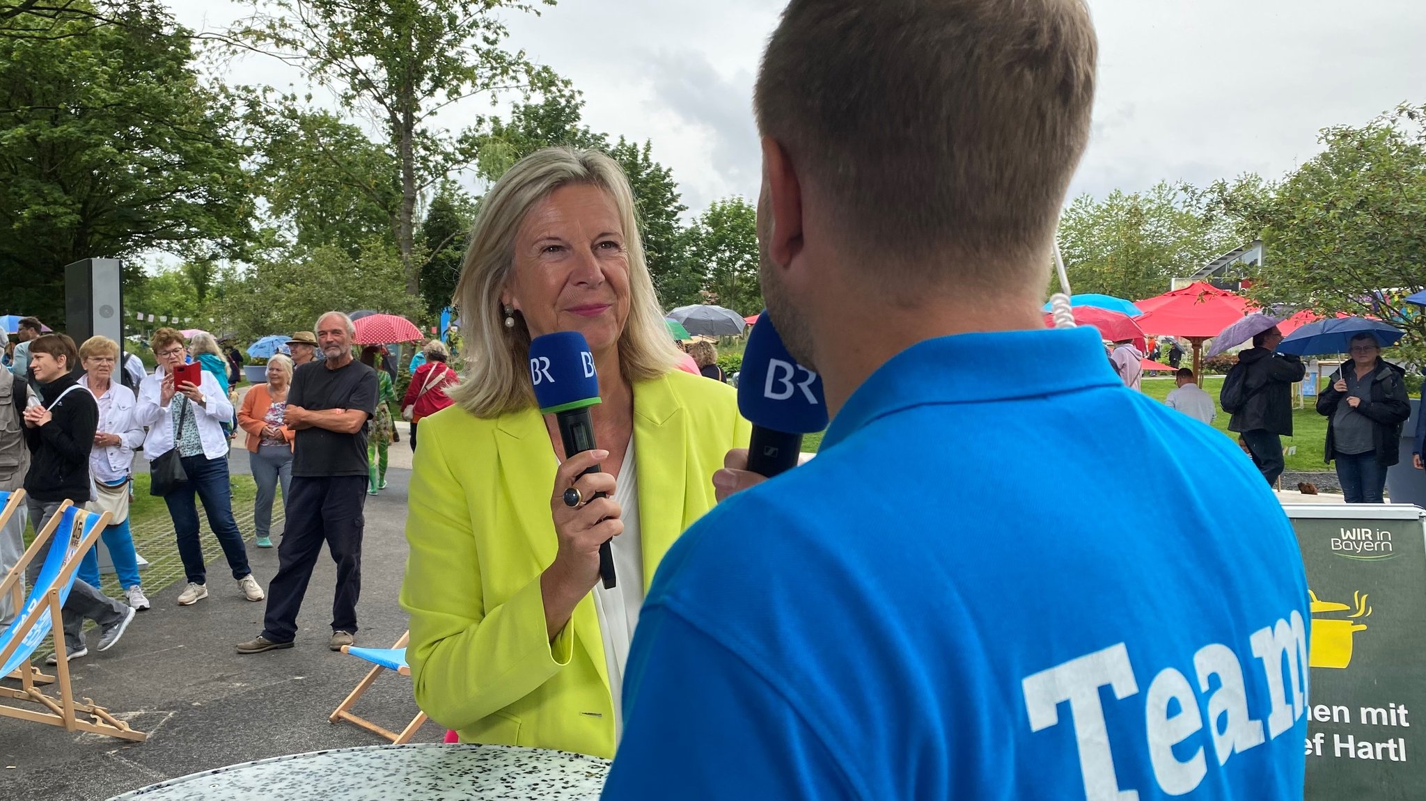 BR-Intendantin Katja Wildermuth und Moderator Florian Kienast.