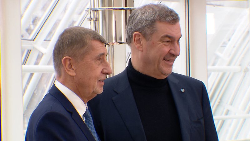In Tschechien regiert seit Dezember der umstrittene Rechtspopulist Andrej Babiš. Heute kam er zum Antrittsbesuch nach Bayern. | Bild: BR In Tschechien regiert seit Dezember der umstrittene Rechtspopulist Andrej Babiš. Heute kam er zum Antrittsbesuch nach Bayern.