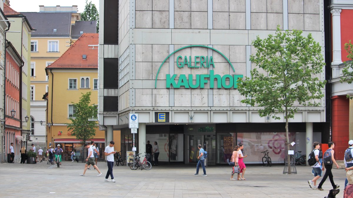 Islamisches Kulturzentrum im "Kaufhof"? Kritik in Regensburg