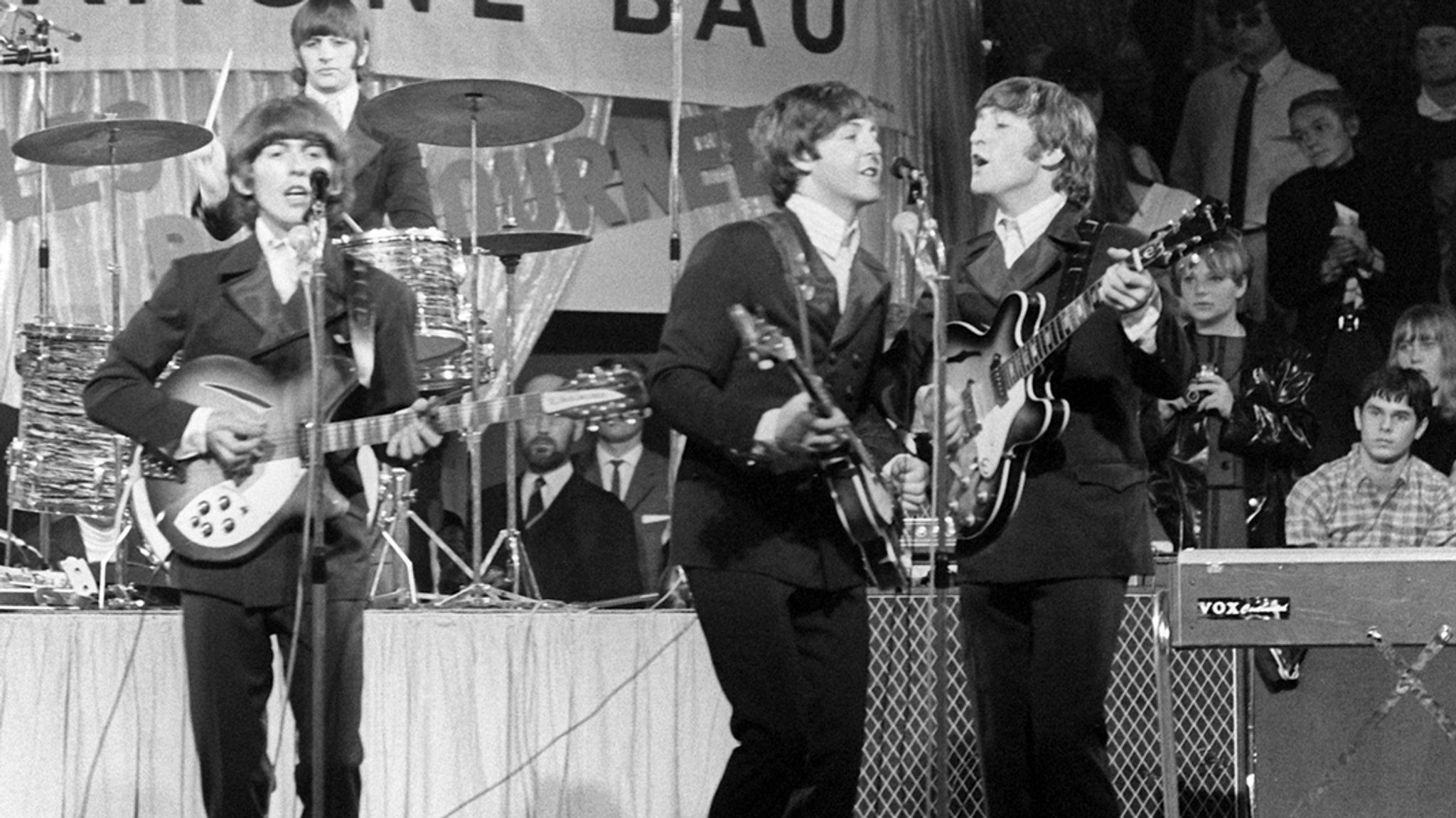 Von Beatles bekritzeltes Tischtuch wieder aufgetaucht