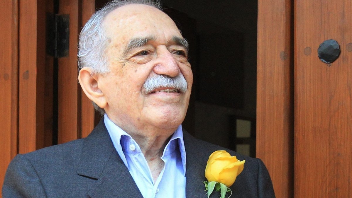 Der Literaturnobelpreisträger Gabriel García Márquez 2014 vor seinem Haus in Mexiko-Stadt 