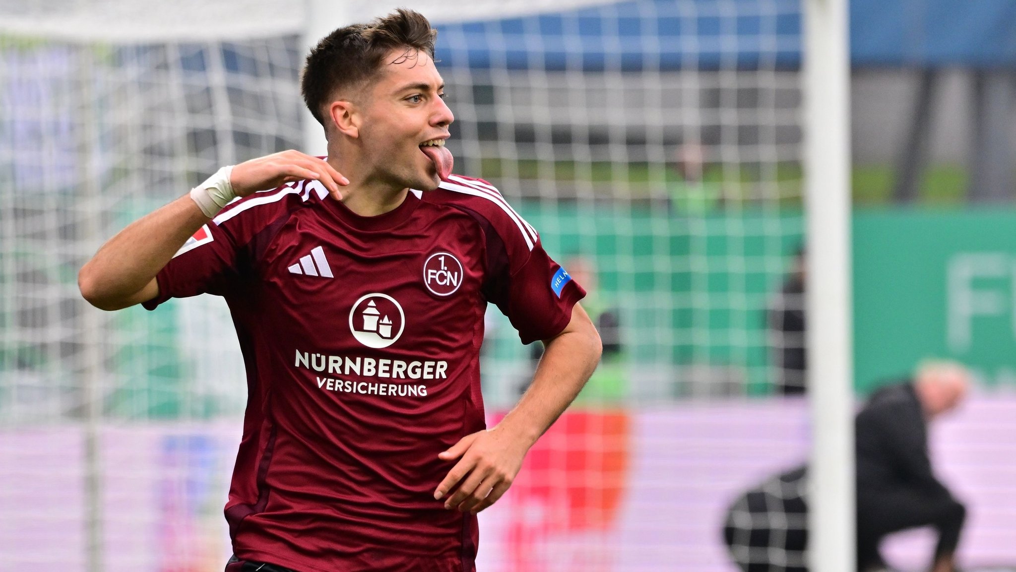 1. FC Nürnberg zerlegt Greuther Fürth im Frankenderby