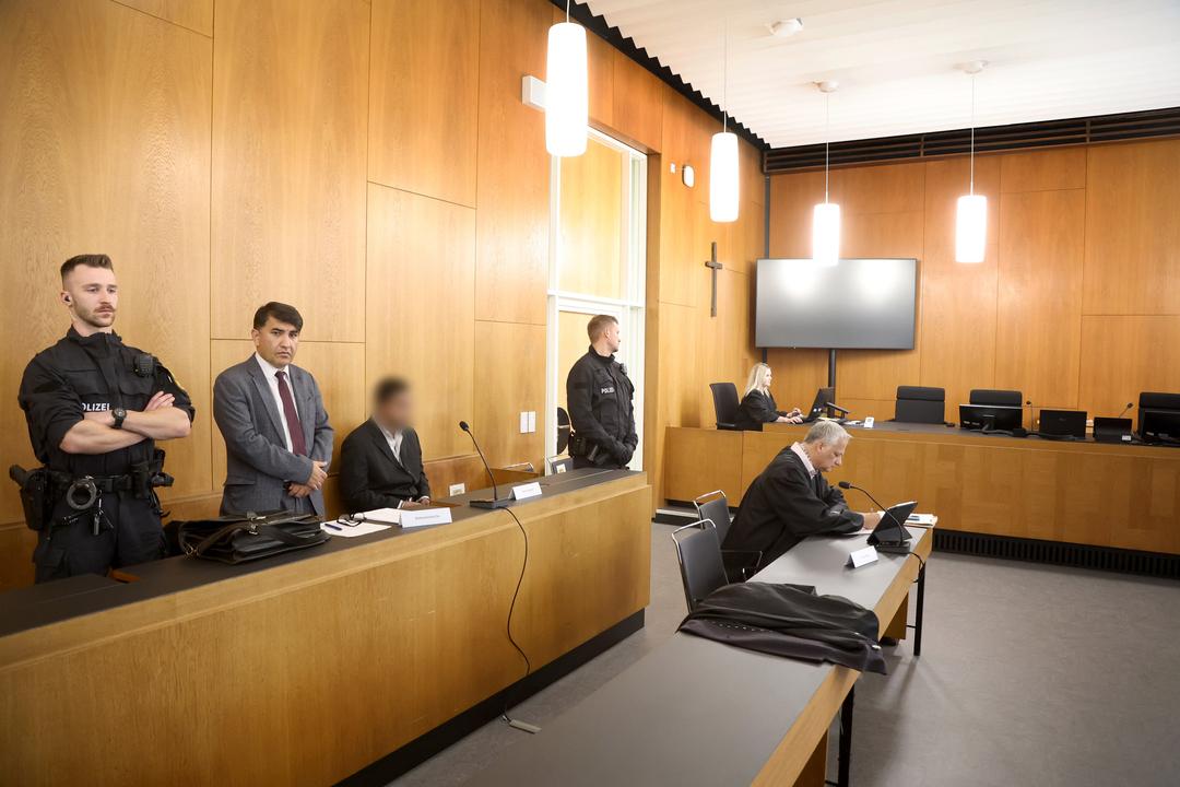 Sitzungssaal am Landgericht Aschaffenburg vor Prozessbeginn