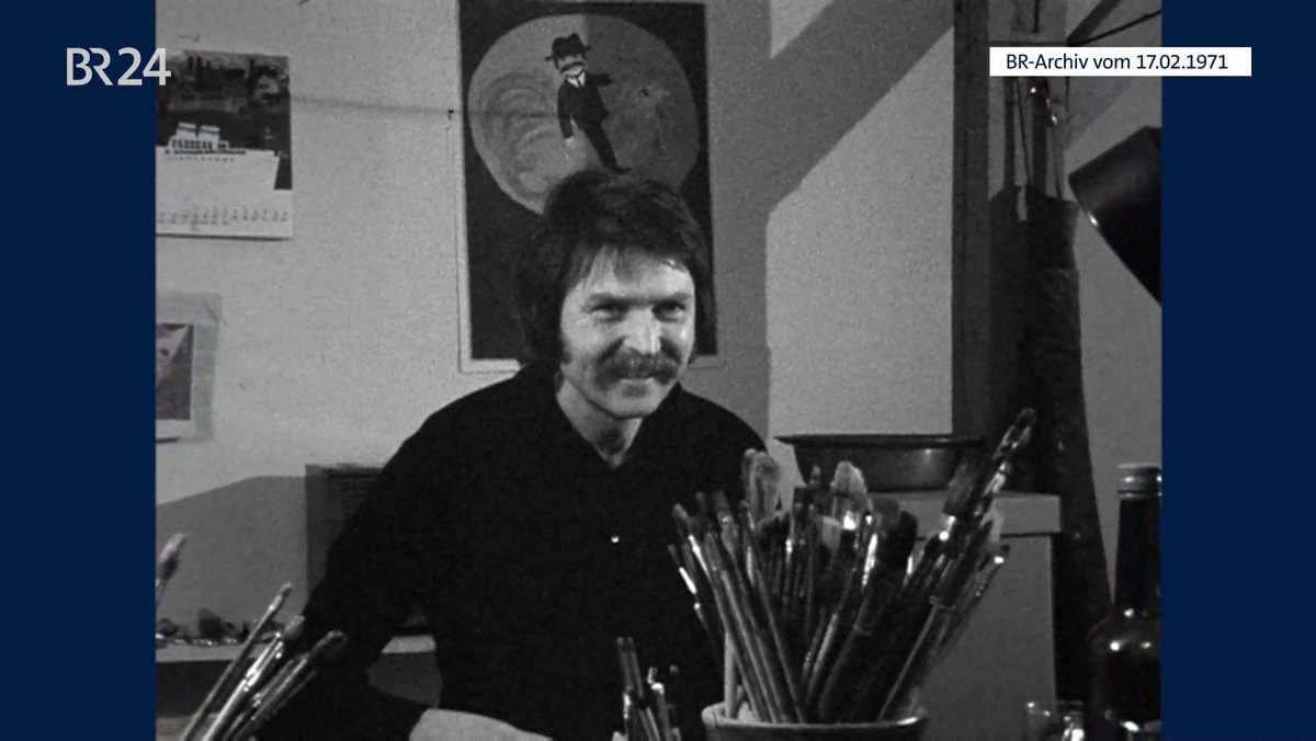 Janosch in seiner Werkstatt