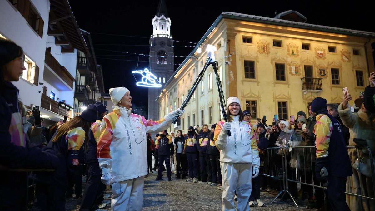 Olympische Fackel in Cortina d'Ampezzo