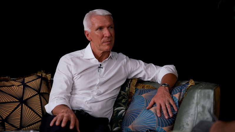 Ralf Wintergerst, CEO Giesecke+Devrient im Interview mit BR-Chefredakteur Christian Nitsche bei "7 Fragen Zukunft" | Bild: BR Ralf Wintergerst, CEO Giesecke+Devrient im Interview mit BR-Chefredakteur Christian Nitsche bei "7 Fragen Zukunft"