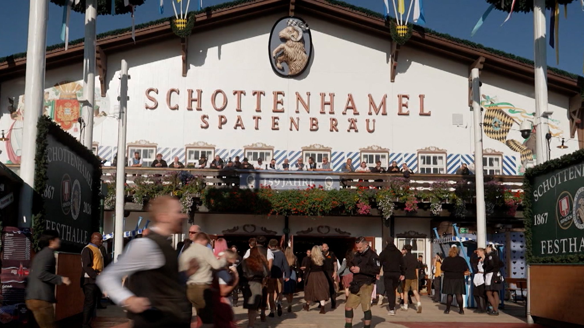 Die großen Bierzelte bleiben in bayerischer Hand - und müssen nicht europaweit ausgeschrieben werden! | Bild: Bayerischer Rundfunk 2026 Die großen Bierzelte bleiben in bayerischer Hand - und müssen nicht europaweit ausgeschrieben werden!
