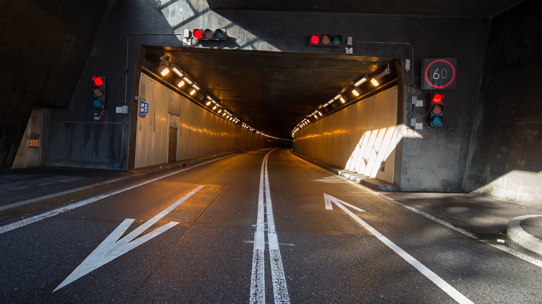 Archivbild: Die Einfahrt des Gotthardtunnels in Airolo. 