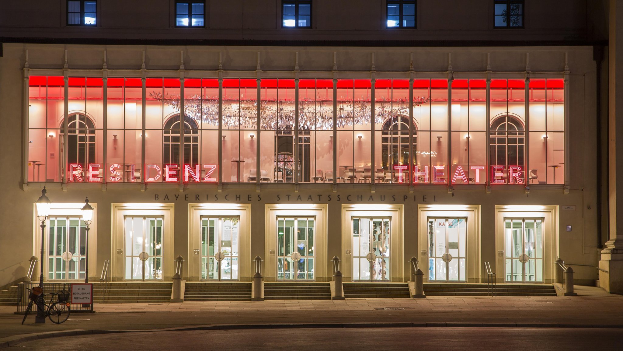 Frontansicht des Münchner Residenztheaters