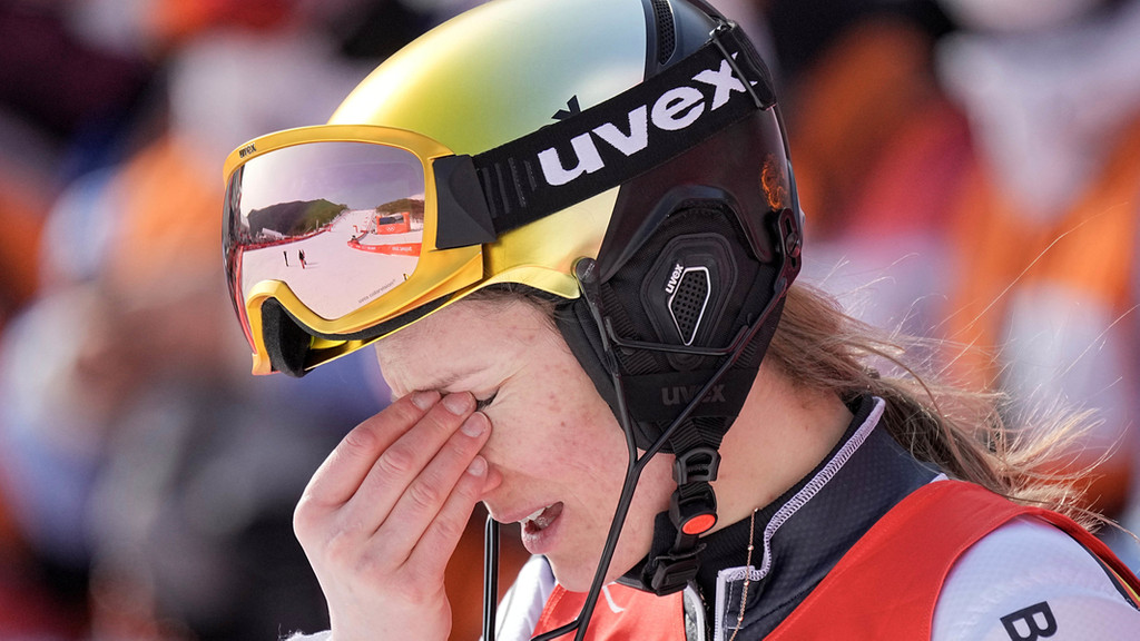 Lena Dürr nach dem 2. Durchgang | Bild: dpa-Bildfunk Lena Dürr nach dem 2. Durchgang