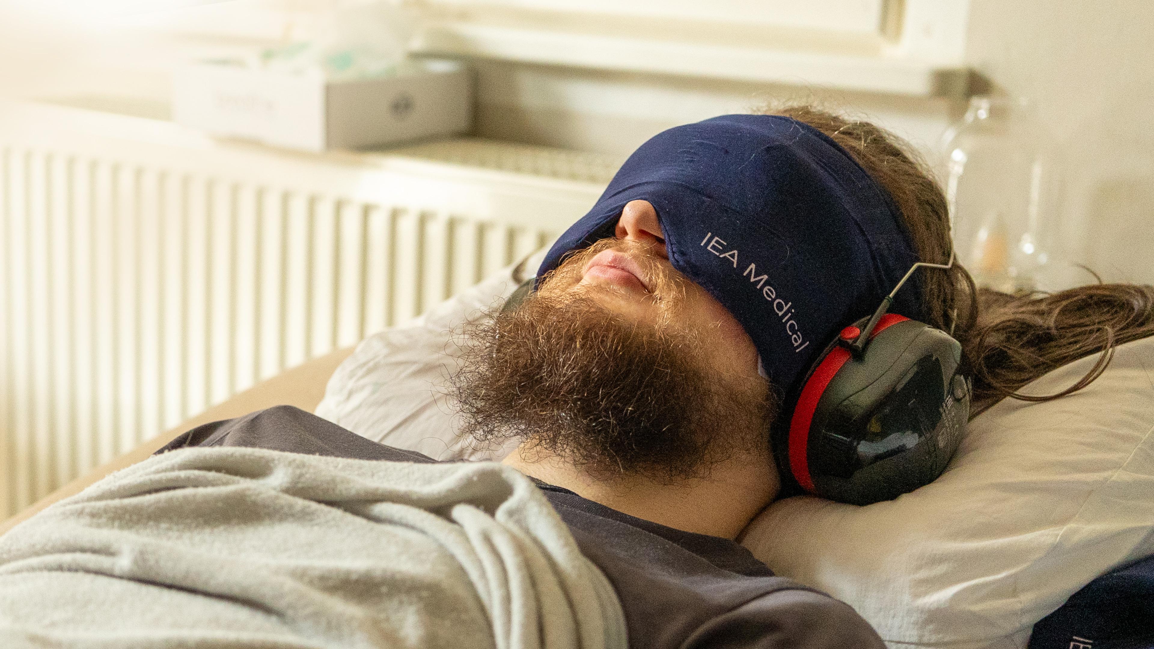 ME/CFS: Schwer erkrankt, doch oft nicht ernst genommen