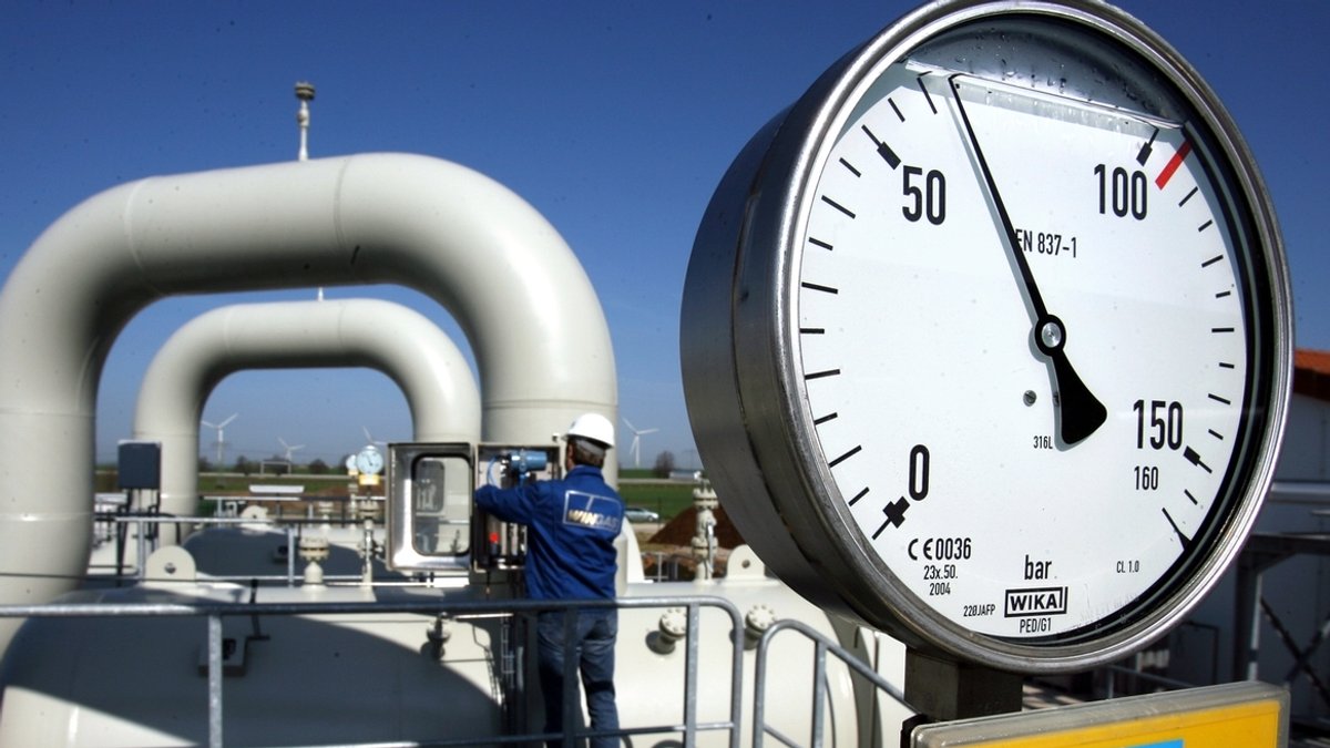 Bundesnetzagentur: "Gas einsparen, zukaufen, Speicher füllen"