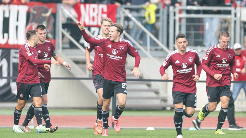 1. FC Nürnberg - SC Preußen Münster | Bild: picture-alliance/dpa 1. FC Nürnberg - SC Preußen Münster