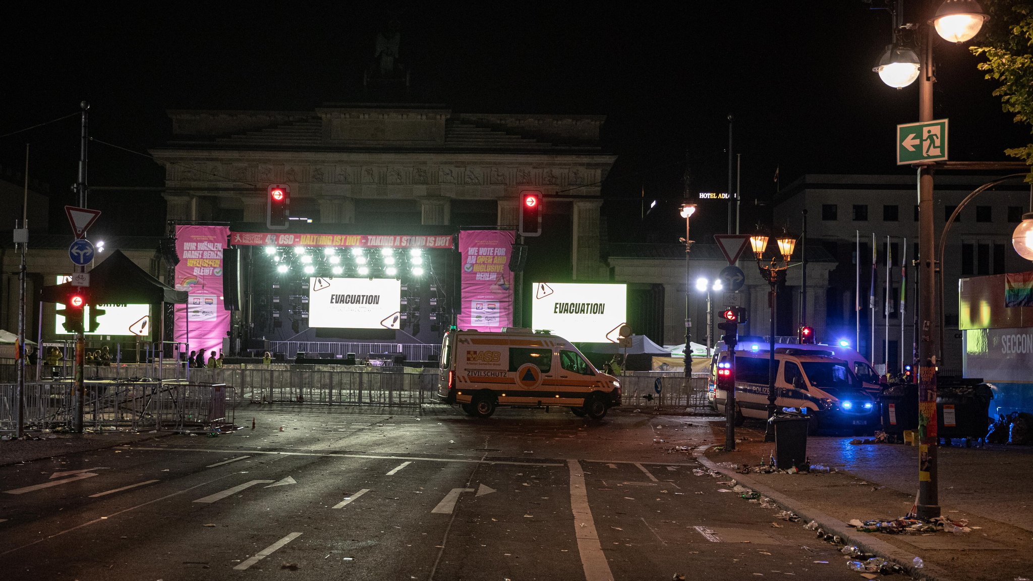 CSD in Berlin: ein mutmaßlich islamistisches Attentat schockiert die Hauptstadt.
