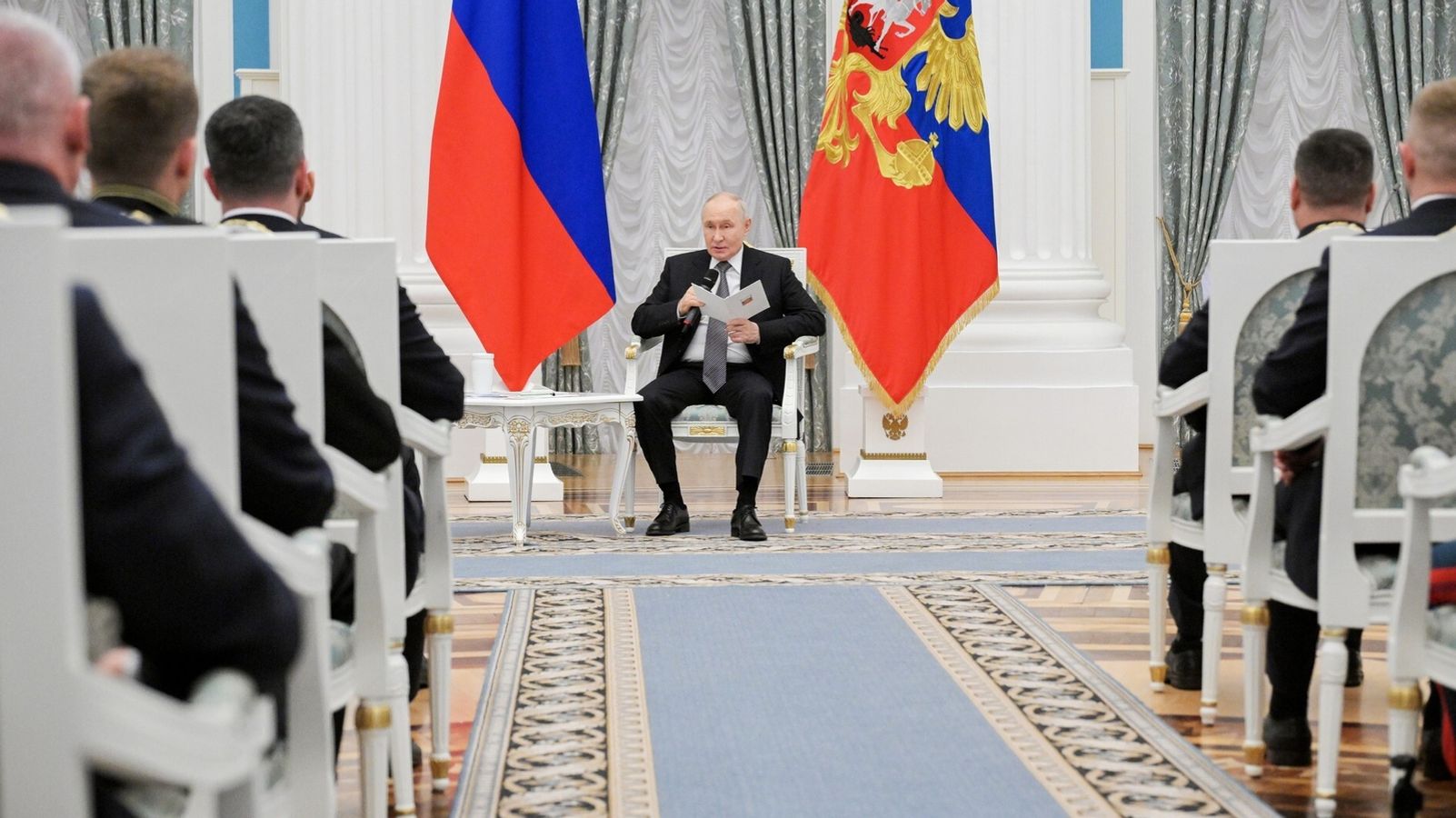 "Sie haben Angst": Putin irritiert mit "Vergeltungs"-Drohungen