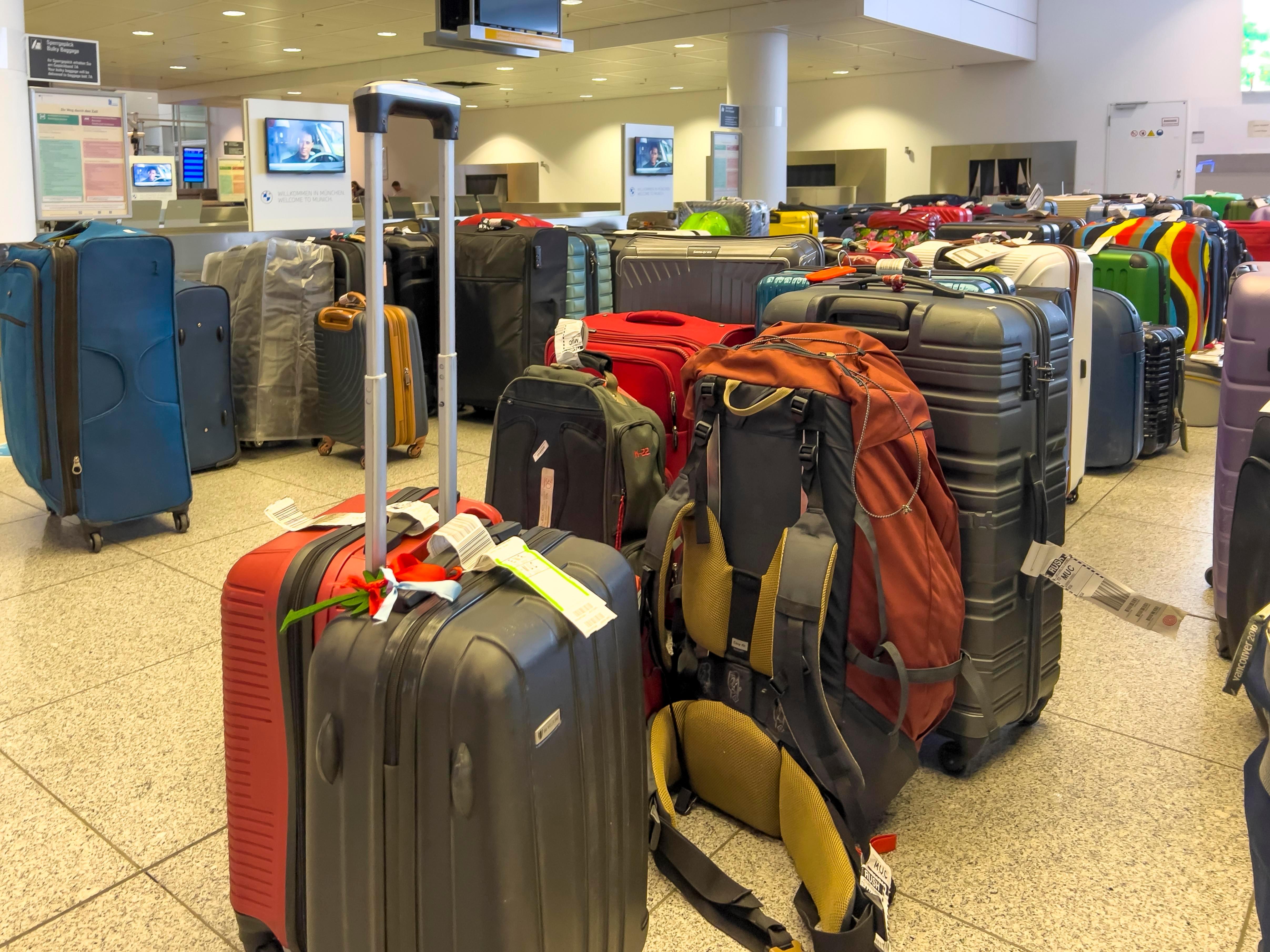 Liegengebliebene Koffer am Flughafen München (Archivbild)