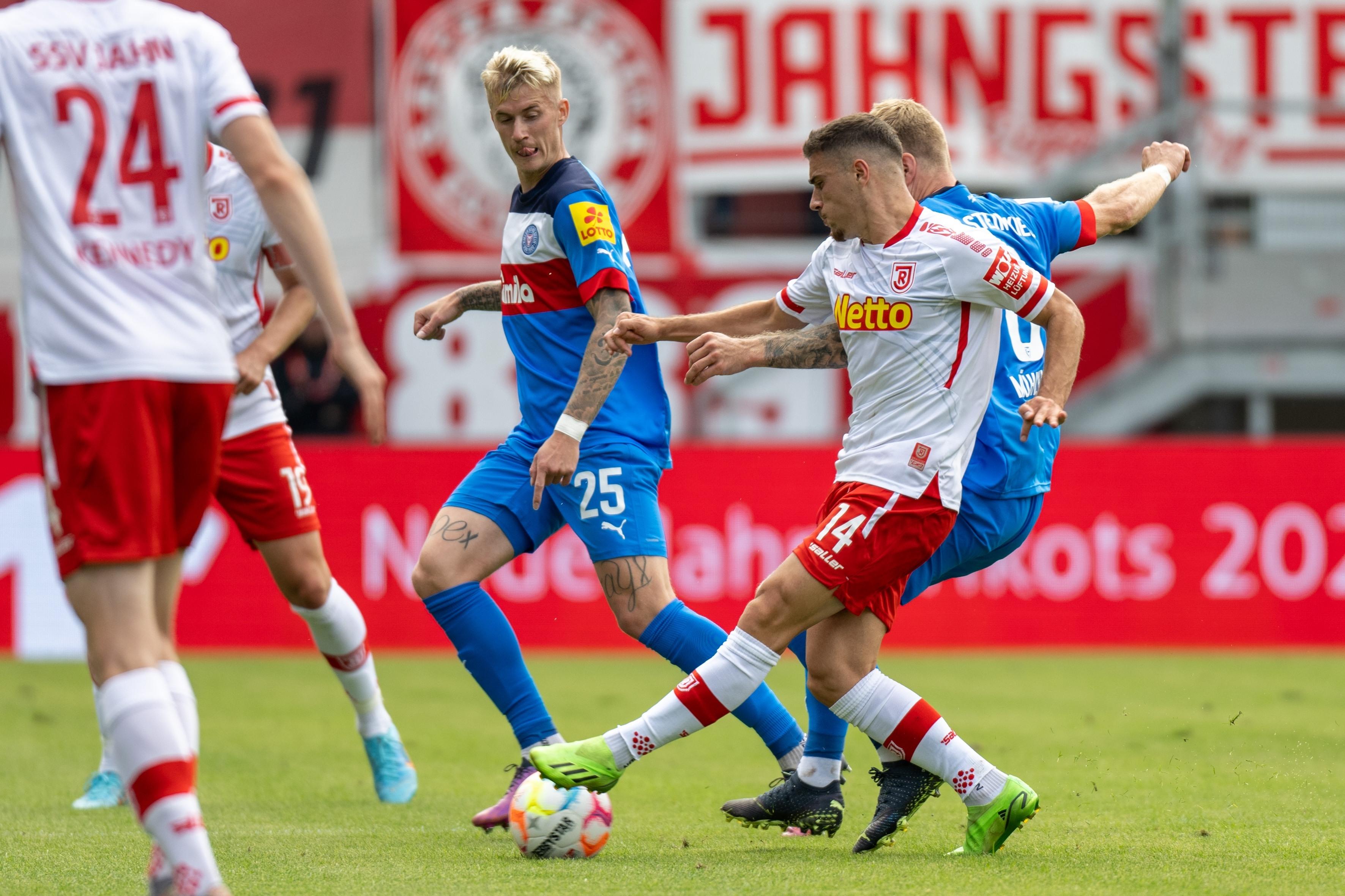 2 Bundesliga Nullnummer In Regensburg BR24