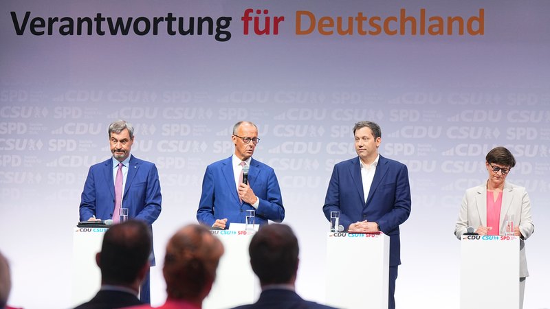 Markus Söder, Friedrich Merz, Lars Klingbeil und Saskia Esken (v.l.) | Bild: dpa Markus Söder, Friedrich Merz, Lars Klingbeil und Saskia Esken (v.l.)