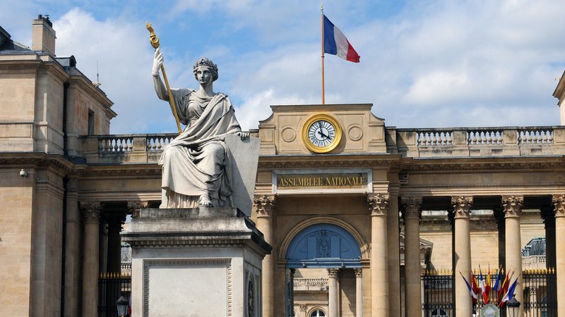 Die französische Nationalversammlung von außen (Symbolbild)