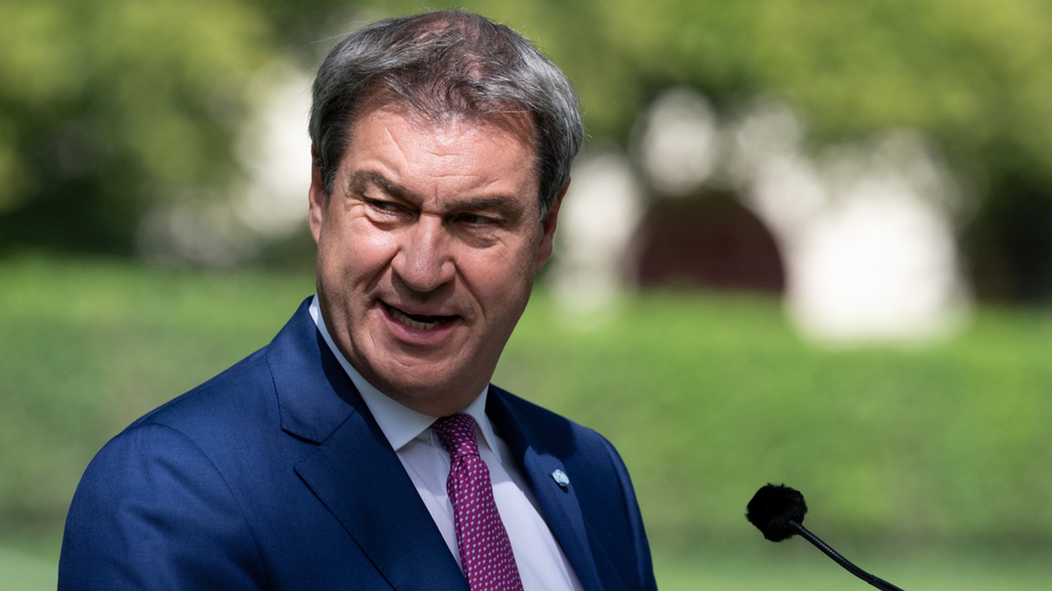 Markus Söder (CSU), Ministerpräsident von Bayern, nimmt an einer Pressekonferenz teil.