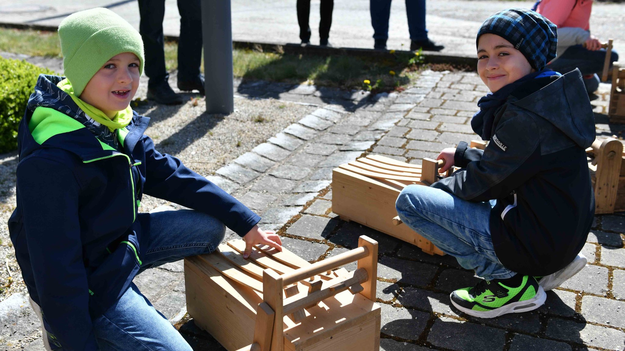 Die Ministranten waren fleißig dabei - bei der Rätsch-Aktion in Obermedlingen 