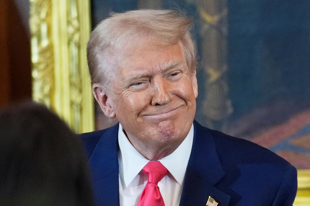 "Digital dunkel" – Wenn Trump den Stecker zieht