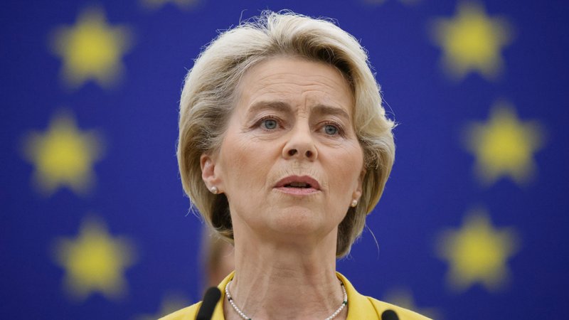Kommissionspräsidentin Ursula von der Leyen hält zu Beginn der Plenarsitzung des Europaparlaments eine Rede zur Lage der Union.