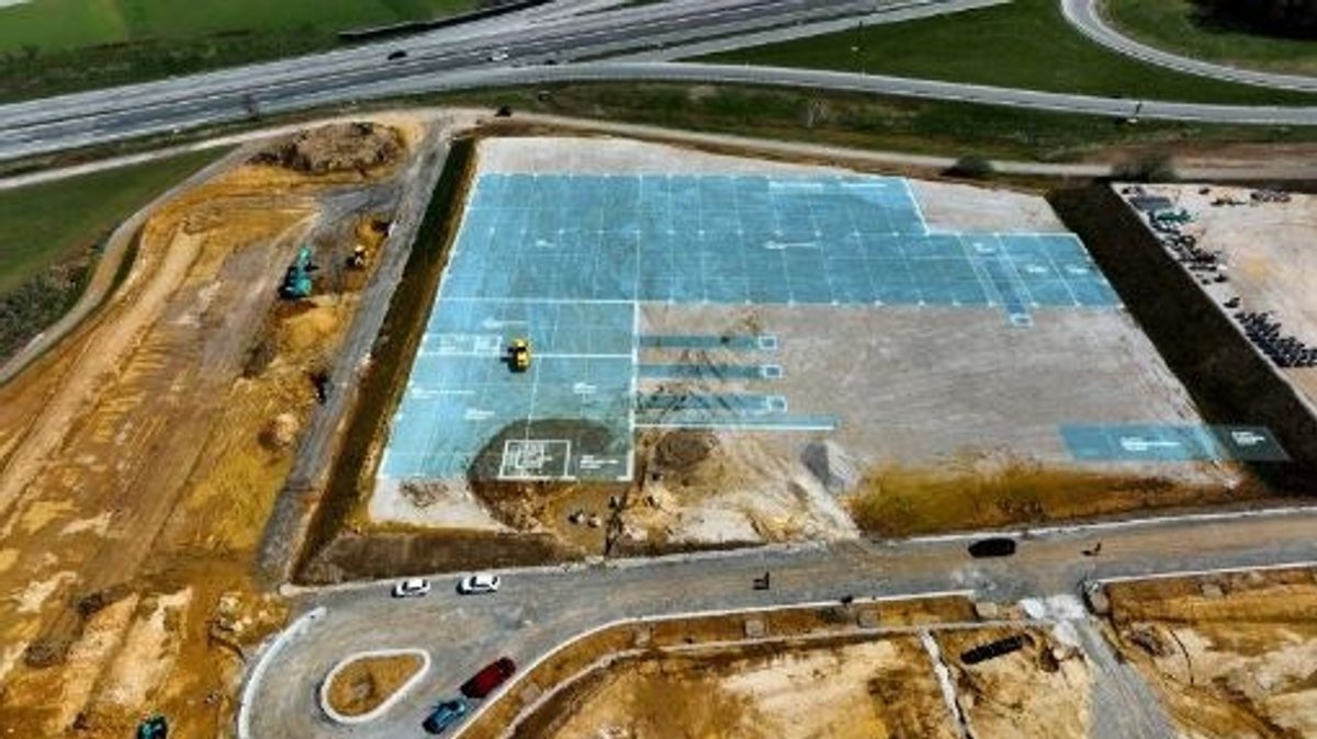 Die Baustelle des zukünftigen neuen Hauptstandorts von Fenecon in Iggensbach