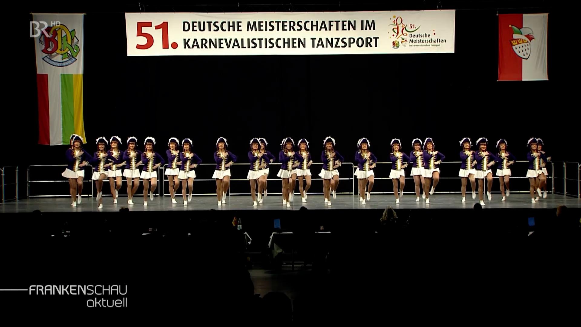 Nürnberger Buchnesier auf der Bühne.