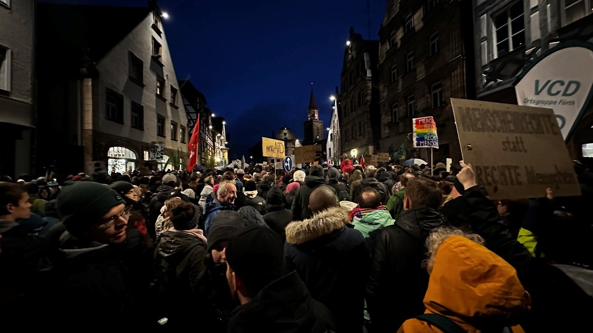 "Alle gemeinsam gegen Rassismus": Demonstration in Fürth