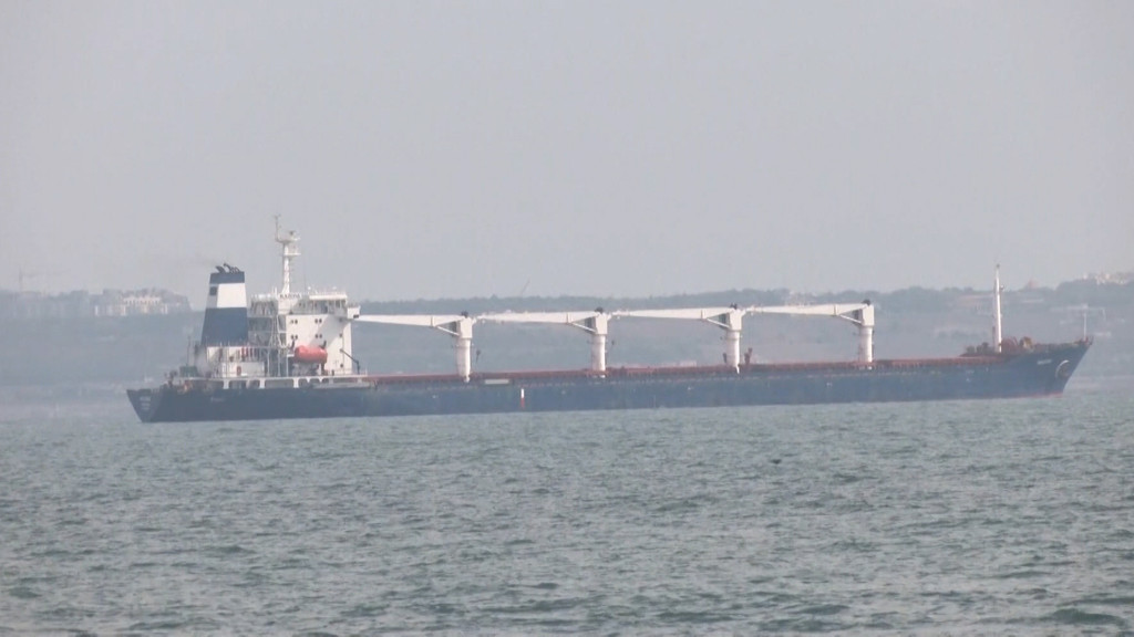 Heute konnte ein erstes mit Mais beladenes Schiff die Hafenstadt Odessa Richtung Libanon verlassen. Vor allem Staaten in Afrika und dem Nahen Osten warten auf die Lieferungen. | Bild: BR24 Heute konnte ein erstes mit Mais beladenes Schiff die Hafenstadt Odessa Richtung Libanon verlassen. Vor allem Staaten in Afrika und dem Nahen Osten warten auf die Lieferungen.