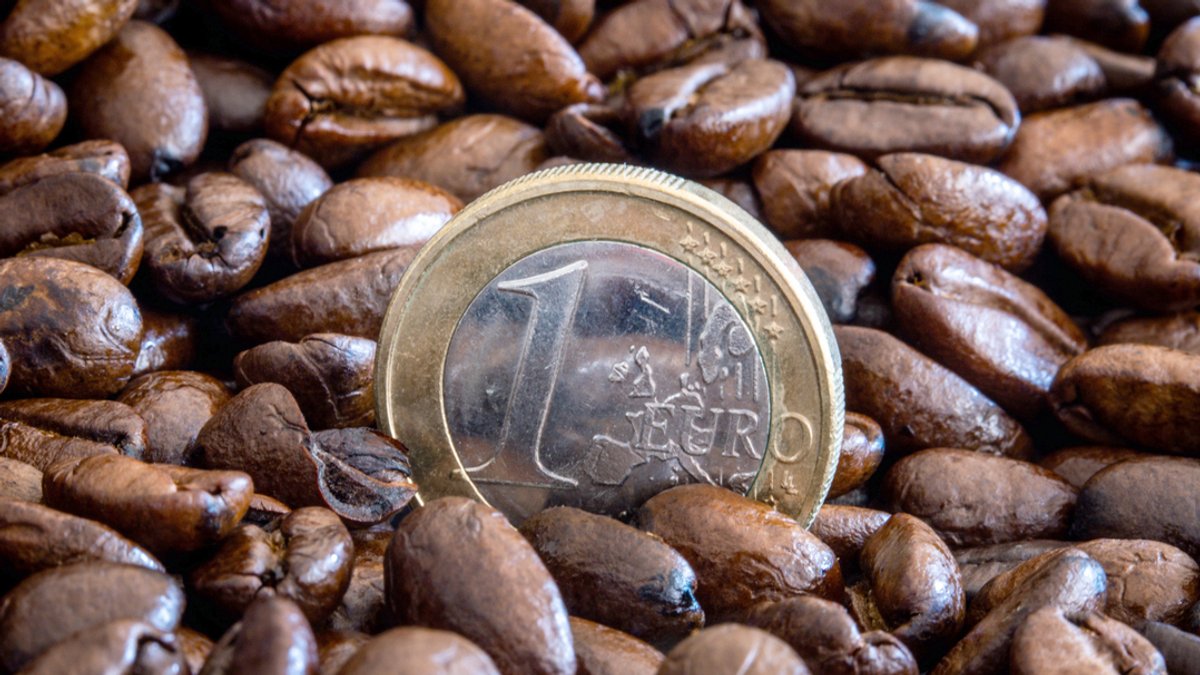Ernteausfälle in den Anbauländern: Bohnenkaffee deutlich teurer 