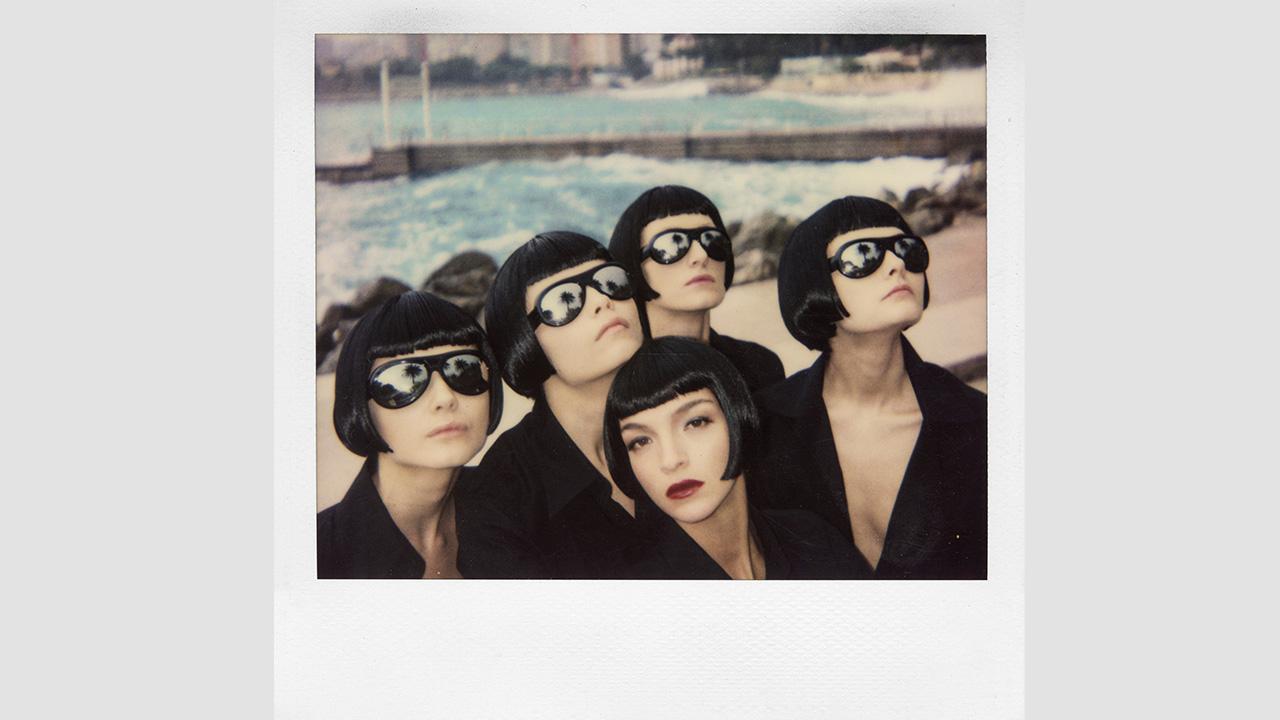 5 Models mir Sonnenbrillen | Bild:Helmut Newton Foundation