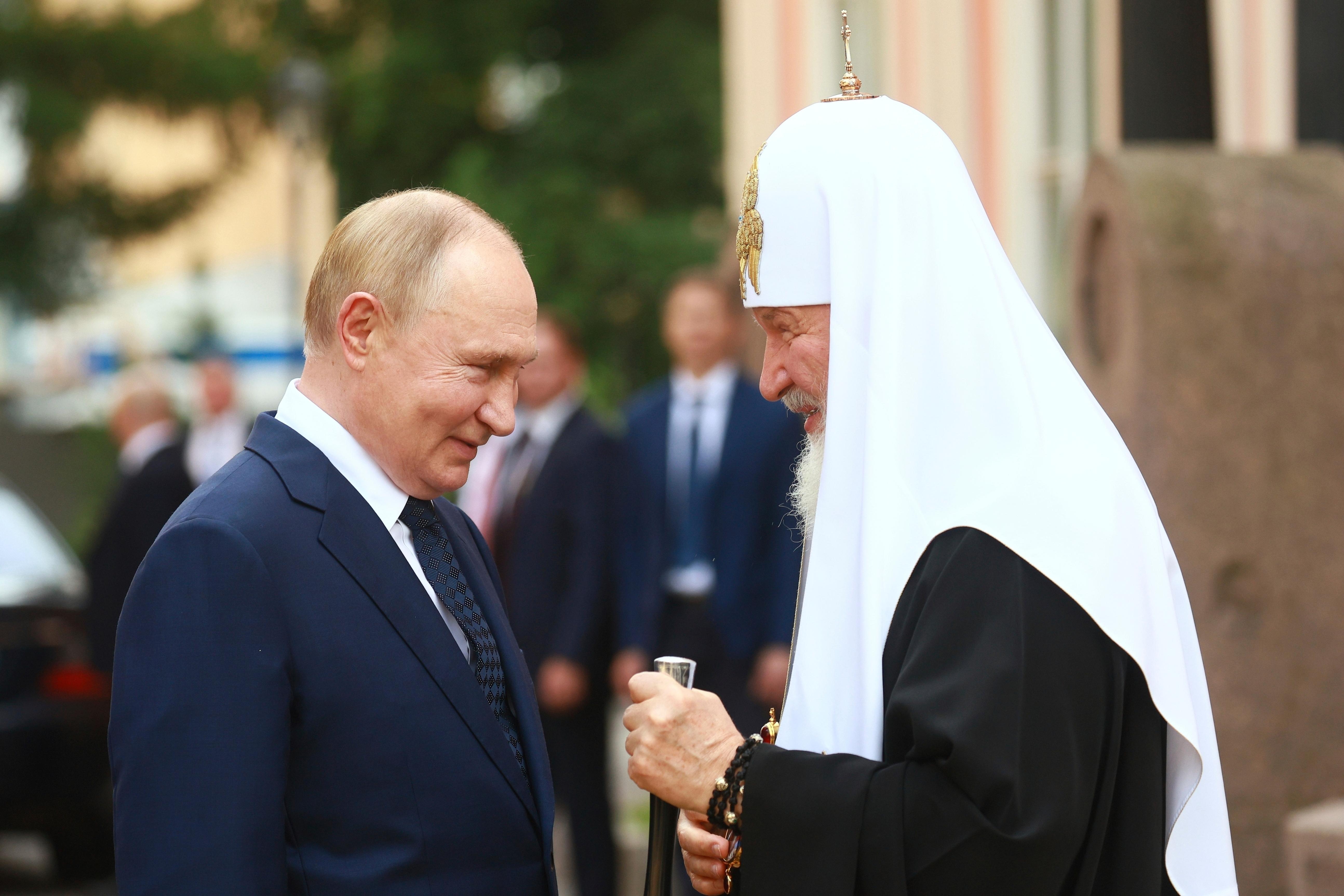 Am 12. September im Alexander-Newski-Kloster in St. Petersburg