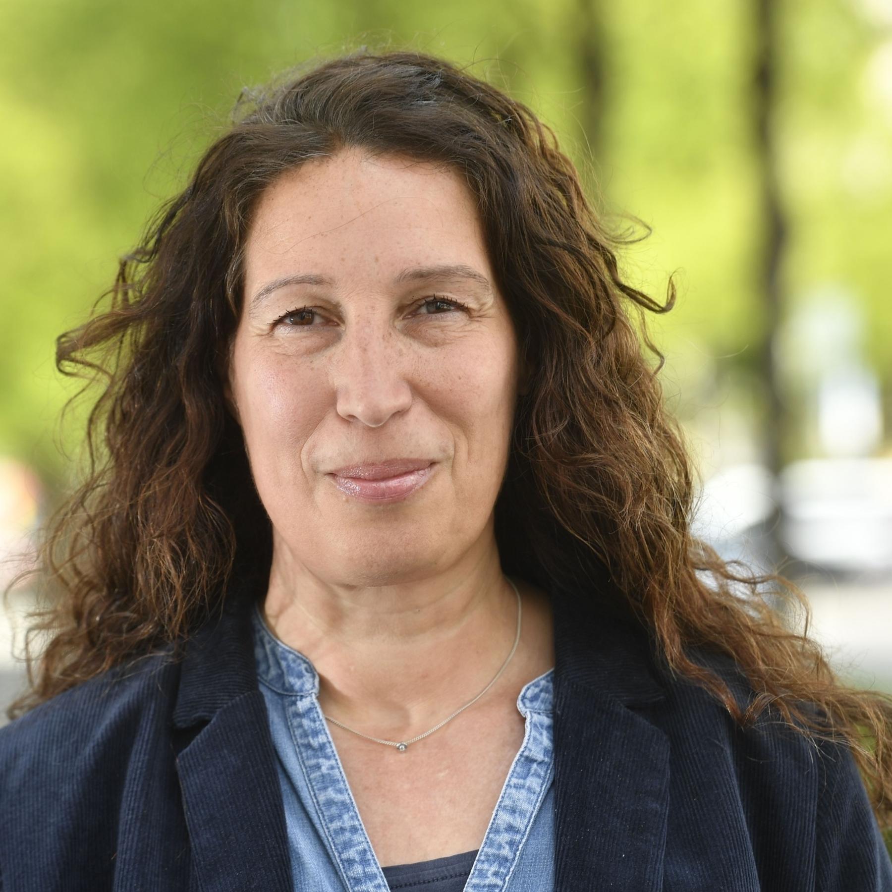 Identitätsdiebstahl mit Tatjana Halm Identitätsdiebstahl mit Tatjana Halm