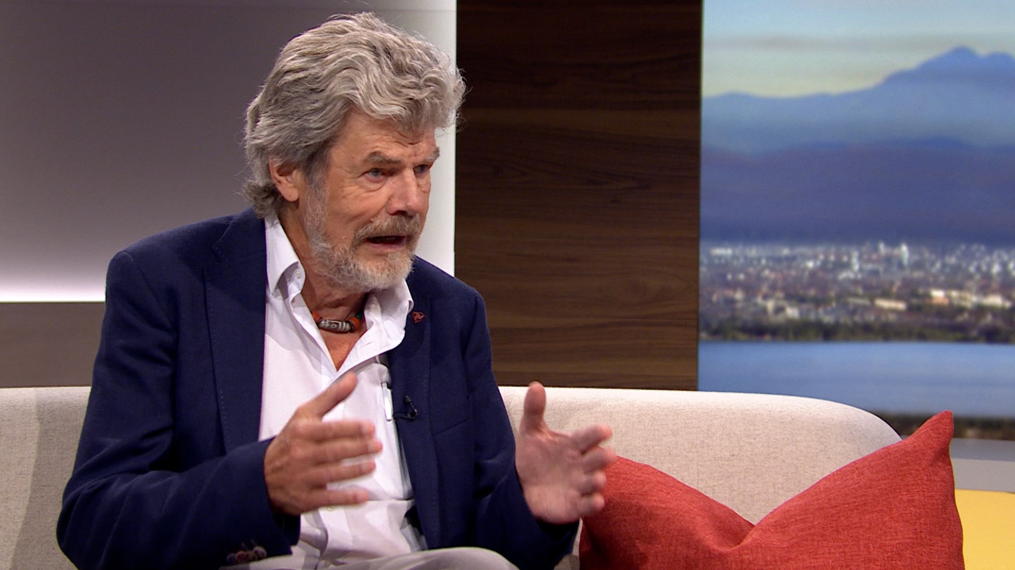 Reinhold Messner zu Gast in der Abendschau