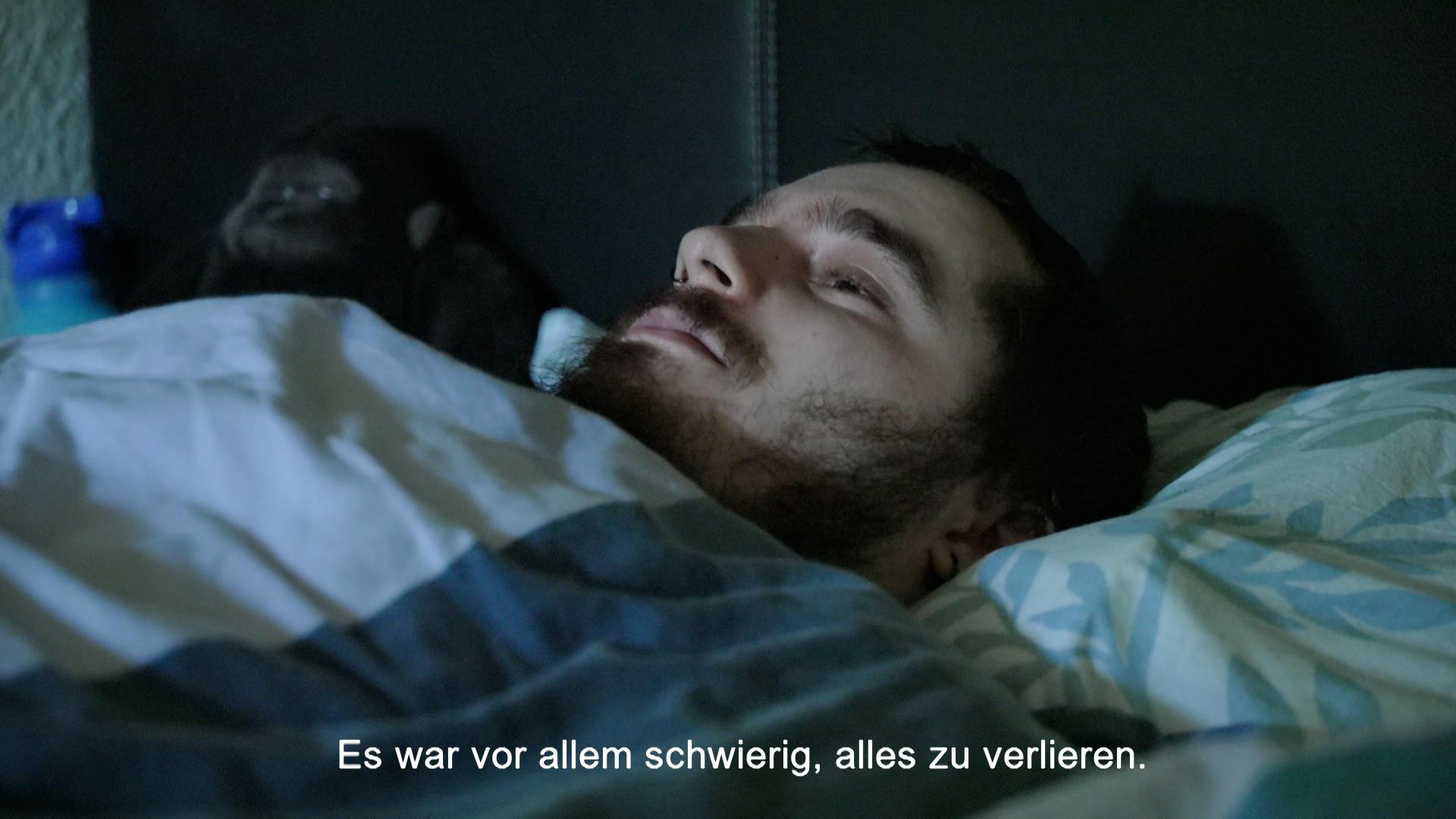 Für die meisten von uns ist Corona etwas aus dem Aufmerksamkeitsfokus entschwunden, einige aber leiden an schweren Folgeerkrankungen: Myalgische Enzephalomyelitis bzw. das Chronische Fatigue Syndrom kann nach Viruserkrankungen auftreten.