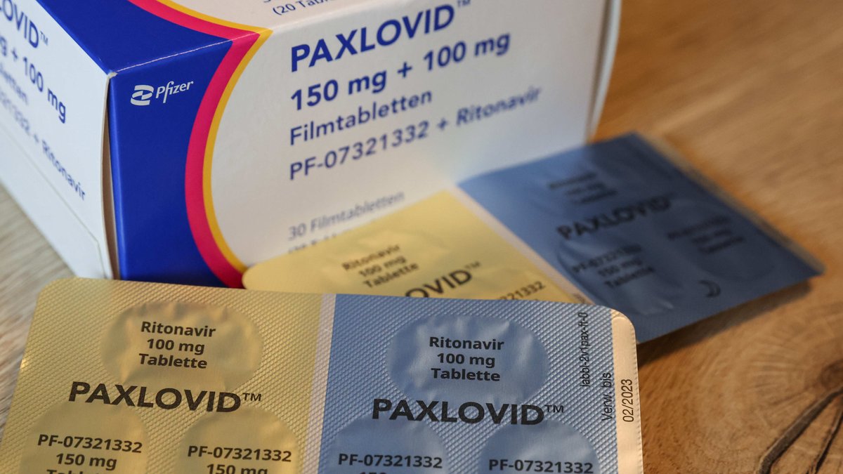 Weil sie das Corona-Medikament Paxlovid illegal ins Ausland verkauft haben sollen, wird gegen mehrere Apothekerinnen und Apotheker in Bayern ermittelt. 