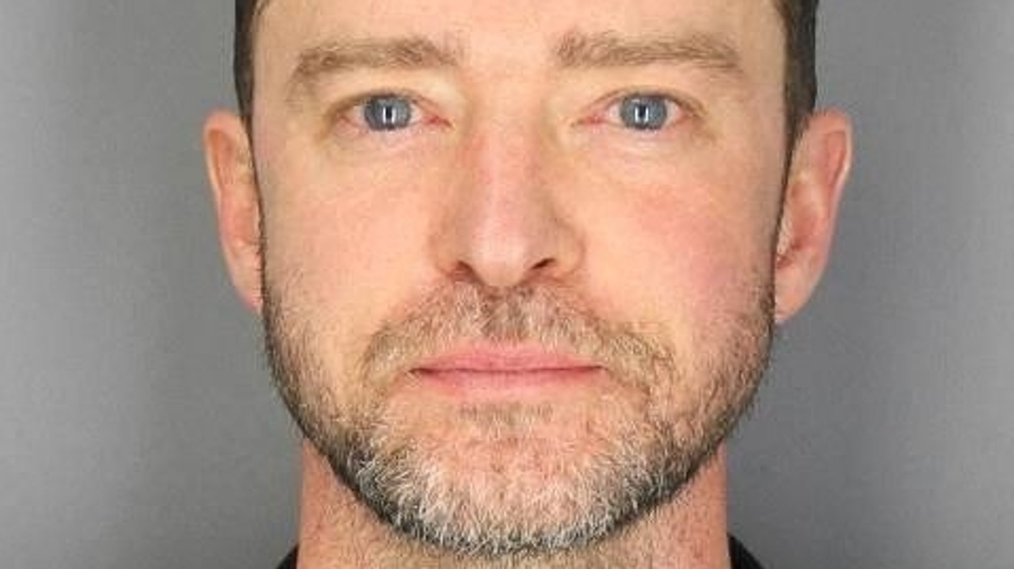 Polizeifoto von Justin Timberlake nach mutmaßlicher Trunkenheitsfahrt