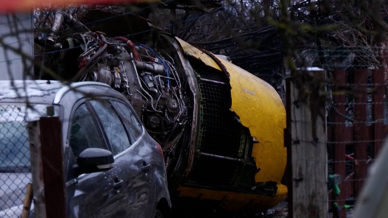 Beim Absturz eines Frachtflugzeugs des deutschen Postdienstleisters DHL ist in Litauen mindestens ein Mensch ums Leben gekommen. | Bild: Bayerischer Rundfunk 2024 Beim Absturz eines Frachtflugzeugs des deutschen Postdienstleisters DHL ist in Litauen mindestens ein Mensch ums Leben gekommen.