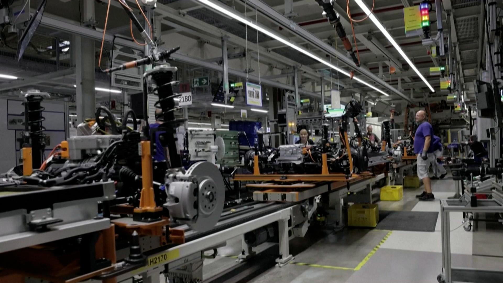 Eine Montagestraße bei Volkswagen.